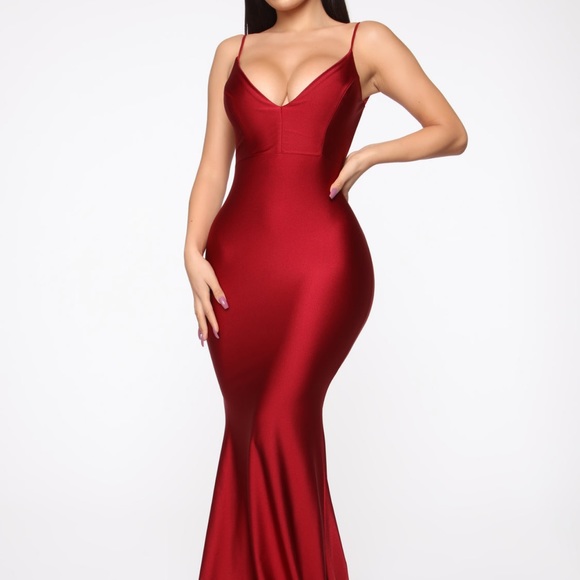 WALK BEHIND ME MAXI DRESS - WINE FASHION NOVA - Picture 2 of 5